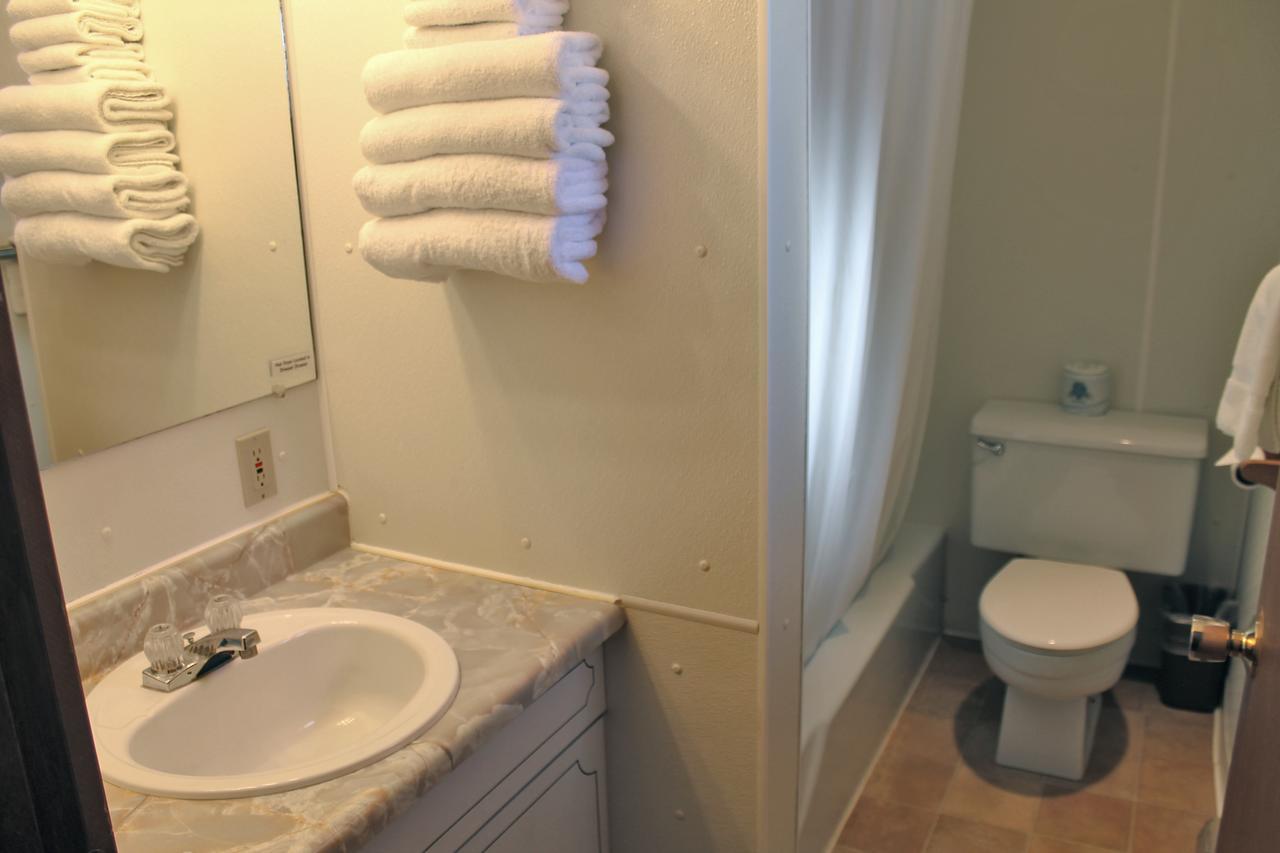 Budget Host Crestview Inn Sault Ste. Marie Bagian luar foto