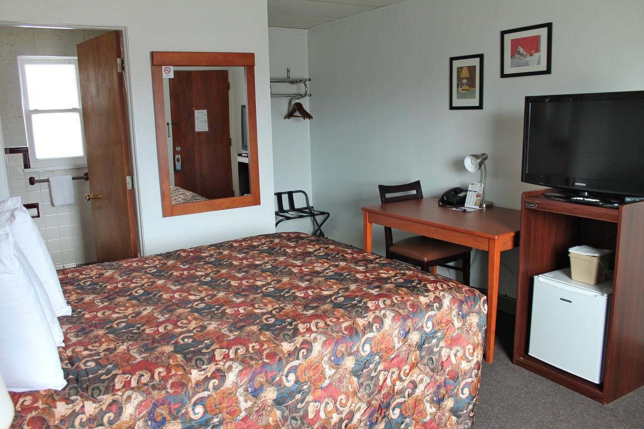 Budget Host Crestview Inn Sault Ste. Marie Bagian luar foto