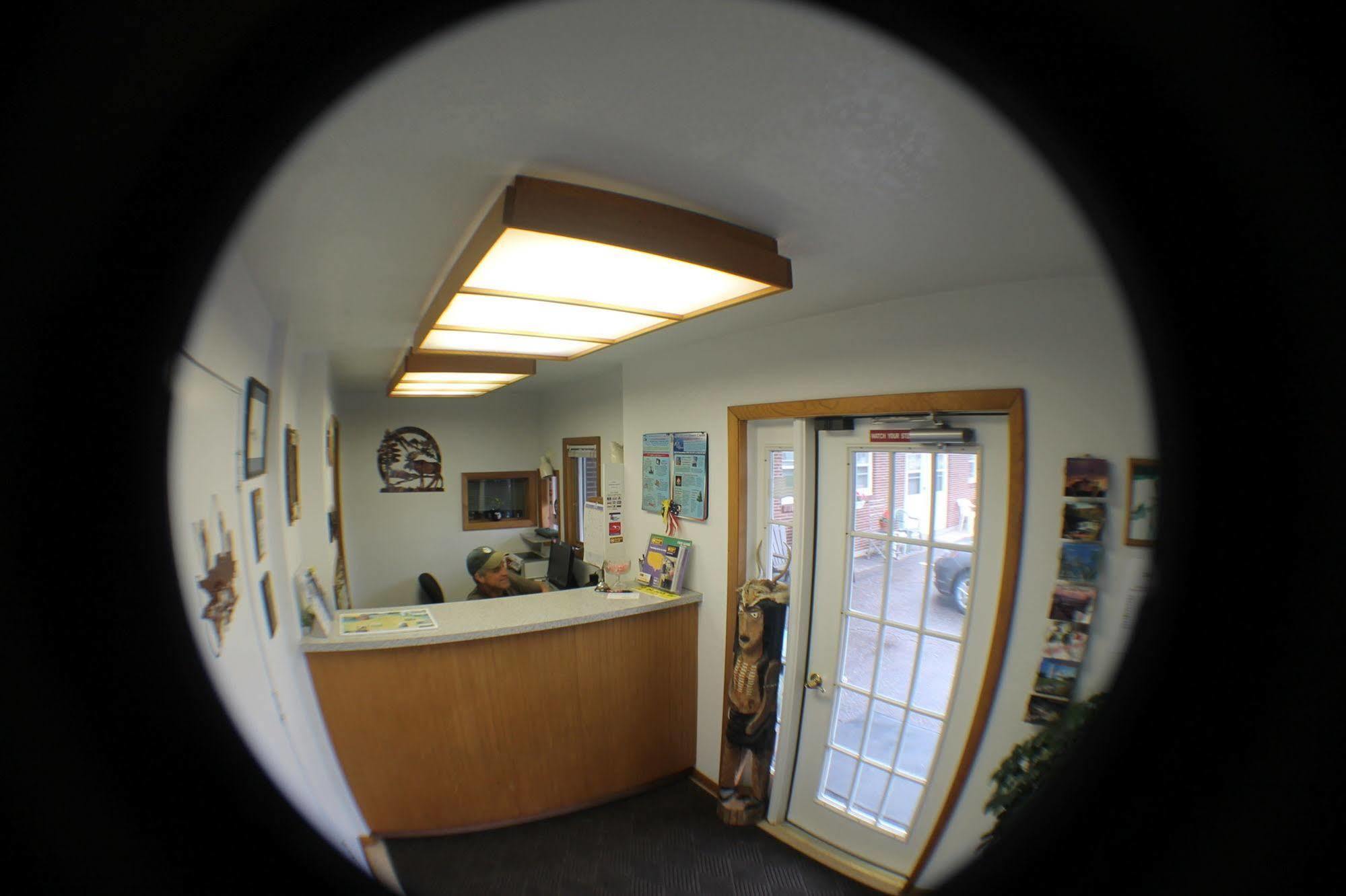 Budget Host Crestview Inn Sault Ste. Marie Bagian luar foto