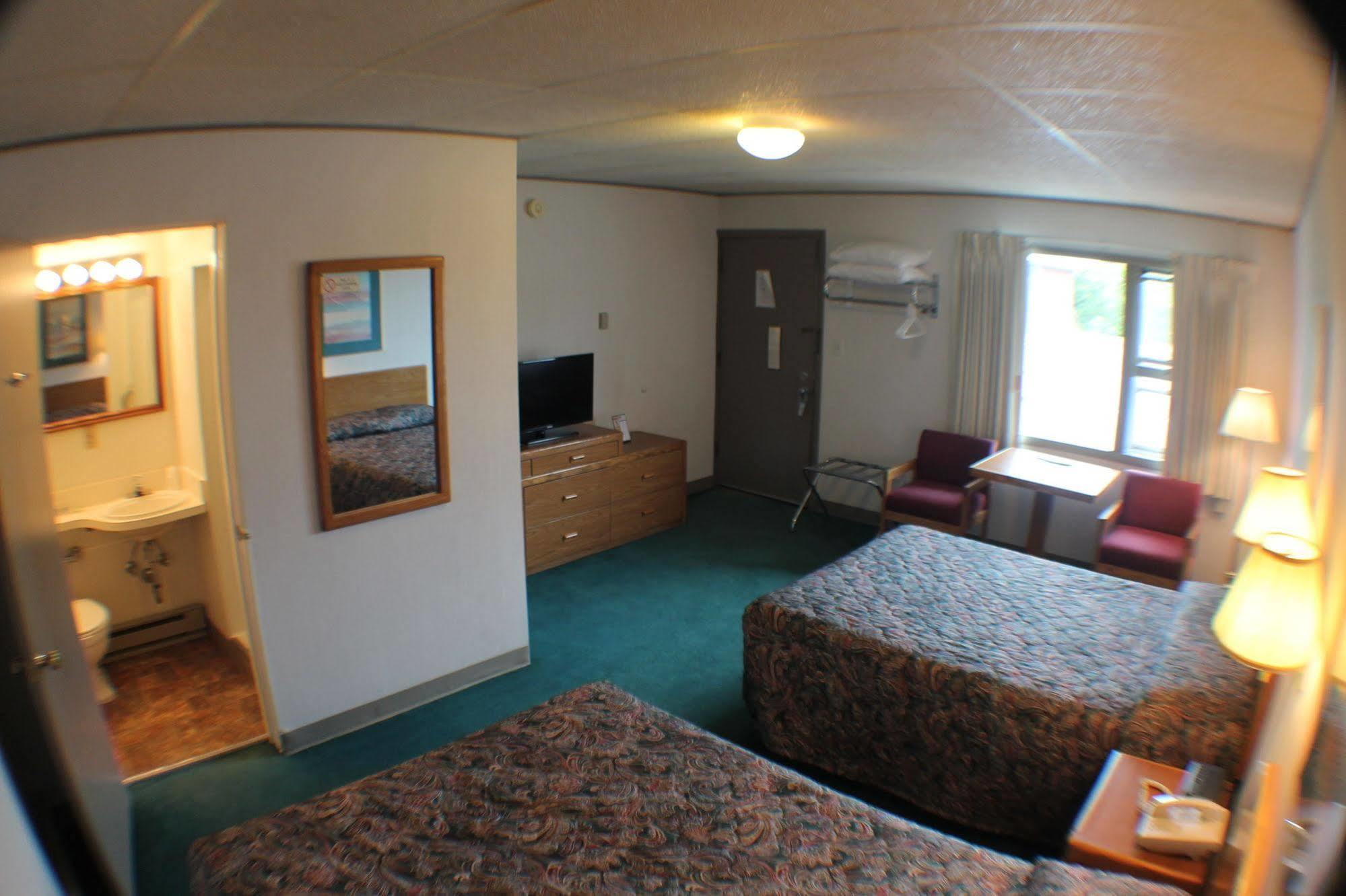 Budget Host Crestview Inn Sault Ste. Marie Bagian luar foto